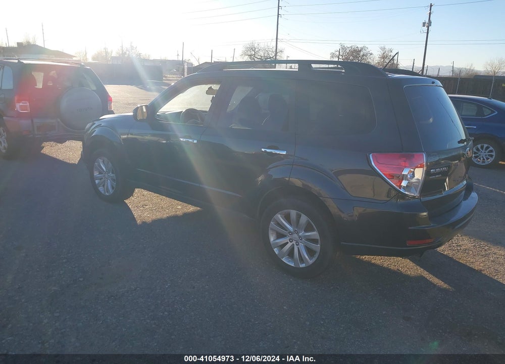 2013 SUBARU FORESTER 2.5X PREMIUM VIN: JF2SHACC4DH434749