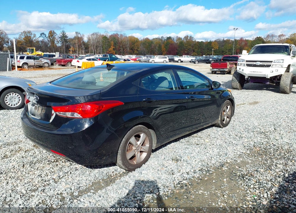 2013 HYUNDAI ELANTRA GLS VIN: 5NPDH4AE3DH427905