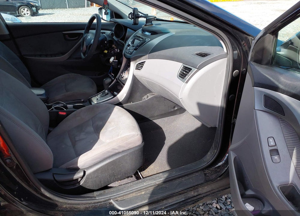 2013 HYUNDAI ELANTRA GLS VIN: 5NPDH4AE3DH427905