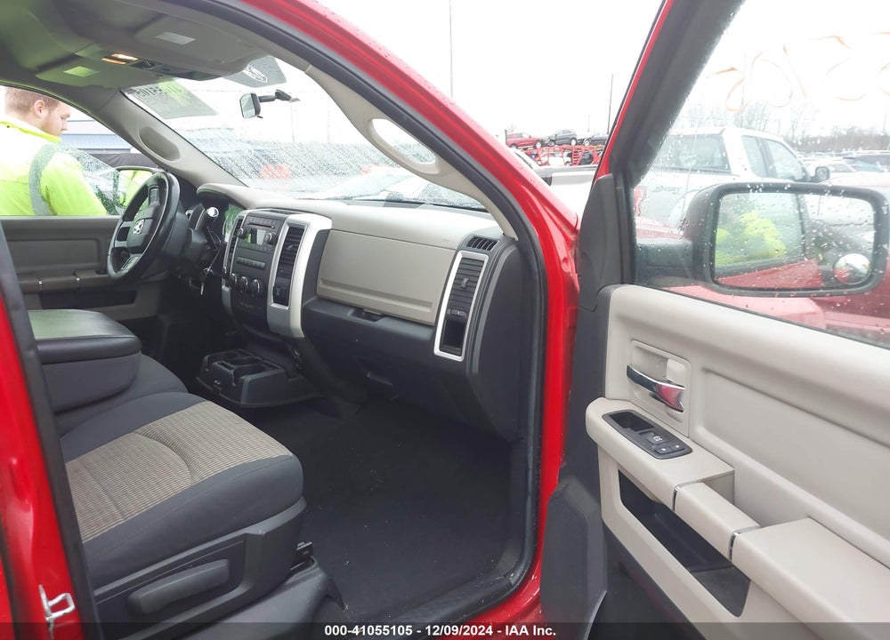 2012 RAM 1500 SLT VIN: 1C6RD7GT1CS257740