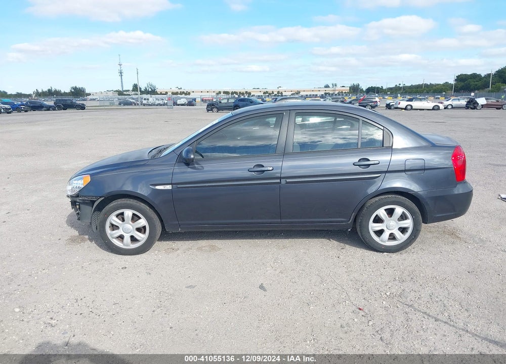 2007 HYUNDAI ACCENT GLS VIN: KMHCN46C47U093921