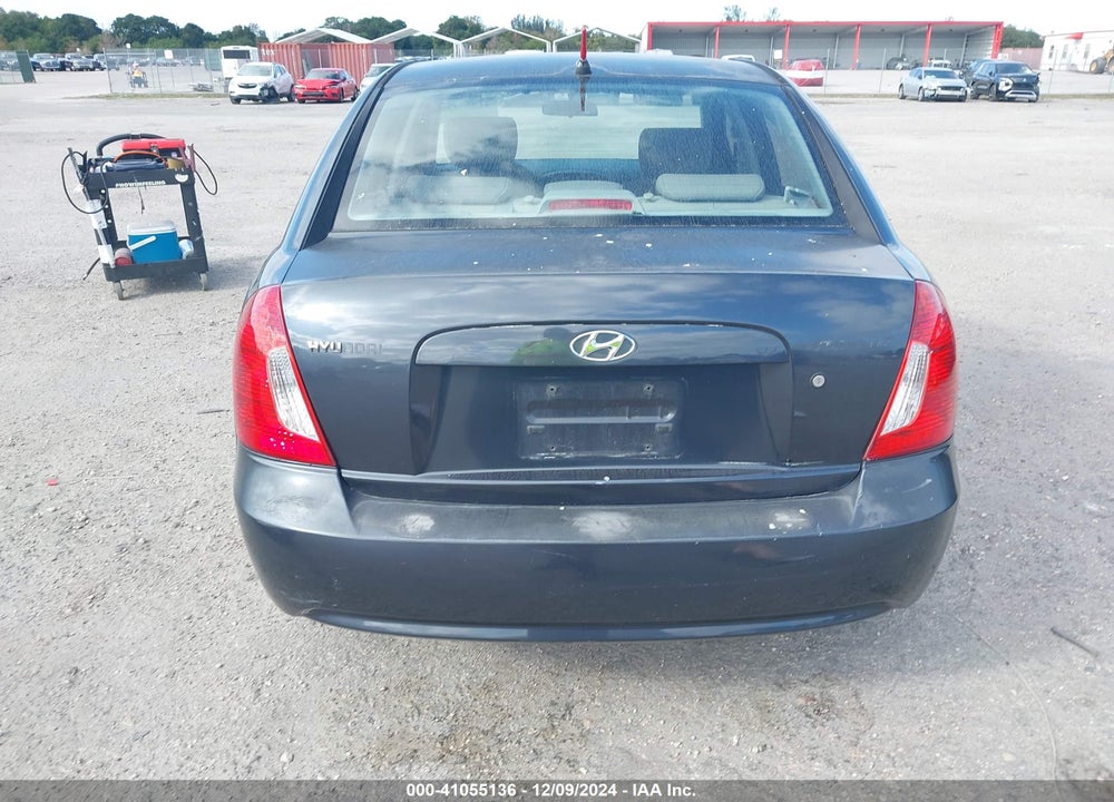 2007 HYUNDAI ACCENT GLS VIN: KMHCN46C47U093921
