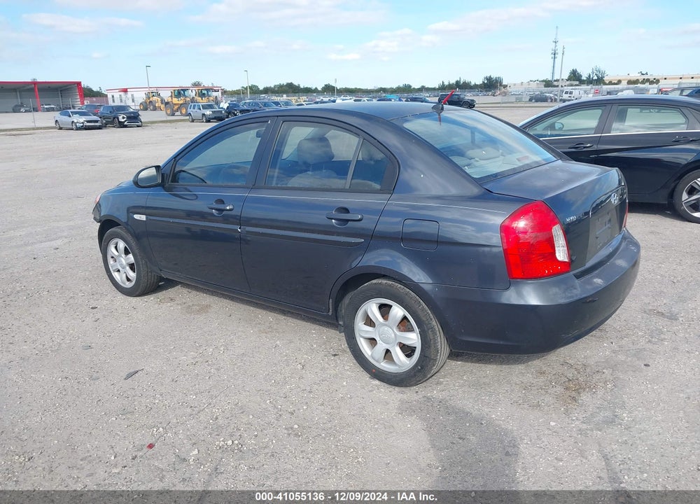 2007 HYUNDAI ACCENT GLS VIN: KMHCN46C47U093921