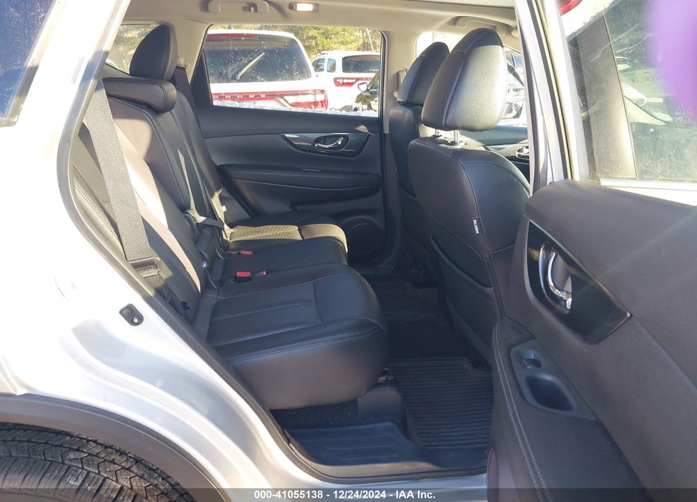 2015 NISSAN ROGUE SL VIN: 5N1AT2MV1FC916993