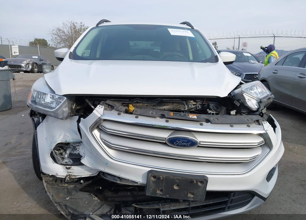 2018 FORD ESCAPE SE VIN: 1FMCU0GD0JUC88232