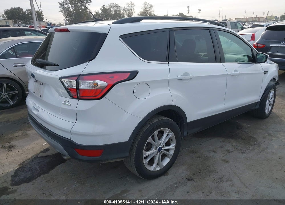 2018 FORD ESCAPE SE VIN: 1FMCU0GD0JUC88232