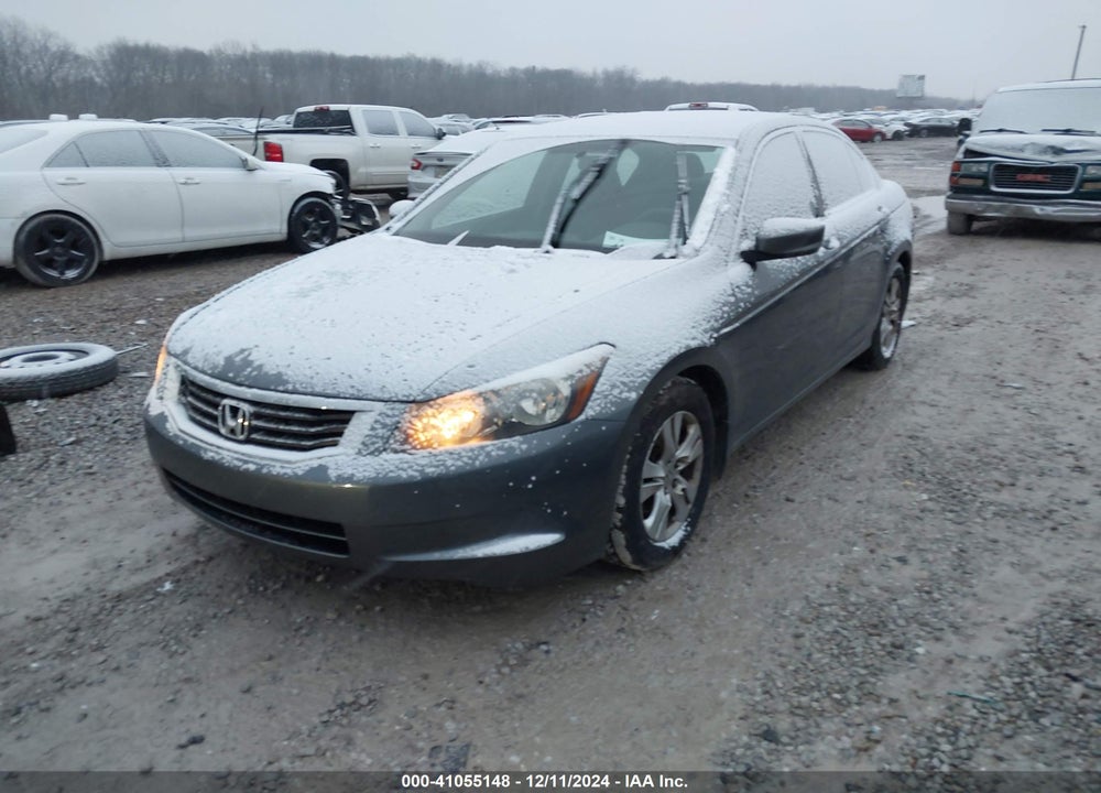 2010 HONDA ACCORD 2.4 LX-P VIN: 1HGCP2F48AA074889