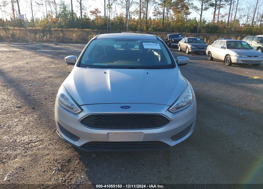 2018 FORD FOCUS SE VIN: 1FADP3K24JL212452