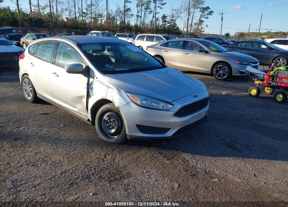 2018 FORD FOCUS SE VIN: 1FADP3K24JL212452