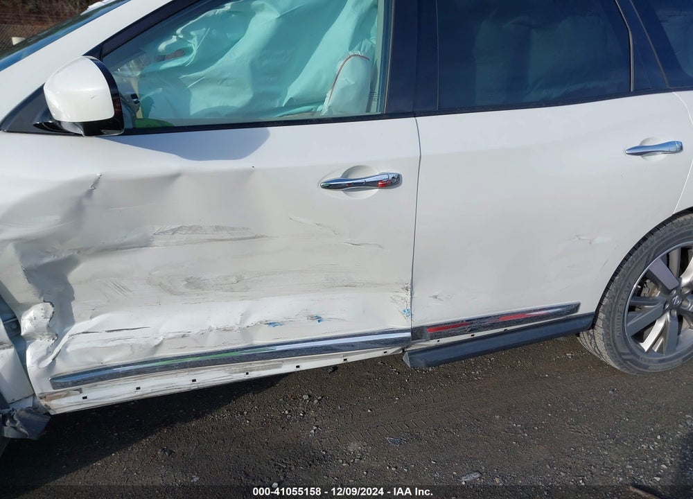 2015 NISSAN PATHFINDER PLATINUM VIN: 5N1AR2MM3FC720902