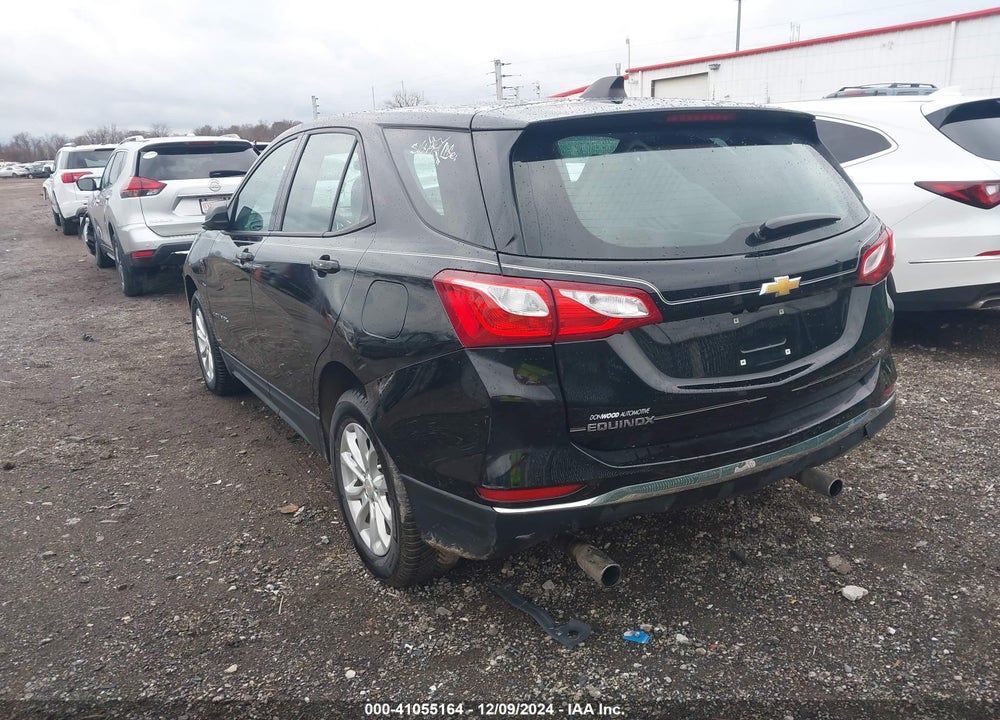 2018 CHEVROLET EQUINOX LS VIN: 2GNAXREV8J6336956