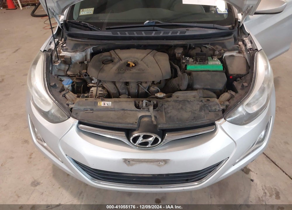 2016 HYUNDAI ELANTRA VIN: 5NPDH4AE4GH657375