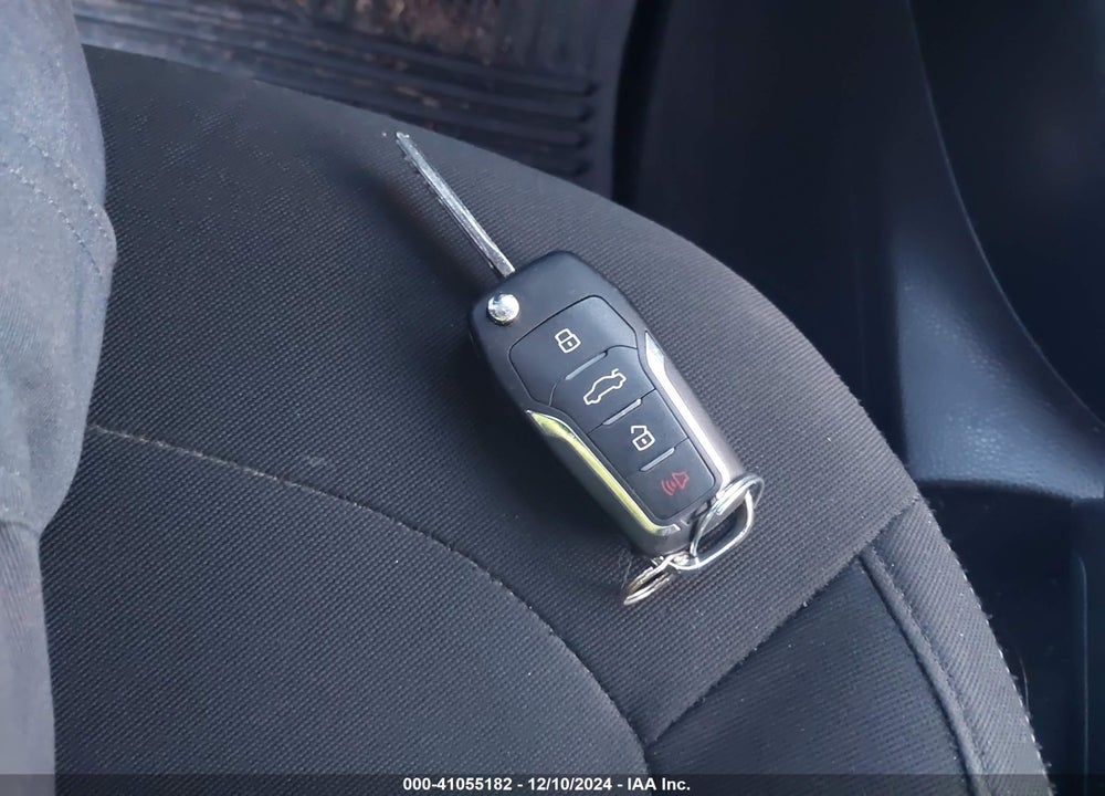 2014 KIA SOUL VIN: KNDJN2A29E7060147