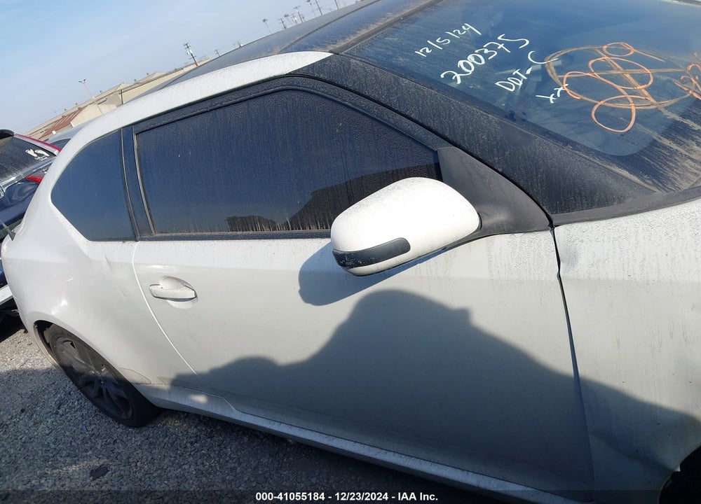 2015 SCION TC VIN: JTKJF5C7XFJ001967