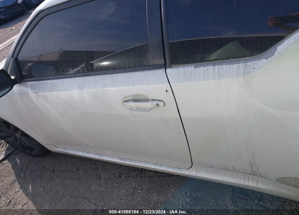 2015 SCION TC VIN: JTKJF5C7XFJ001967