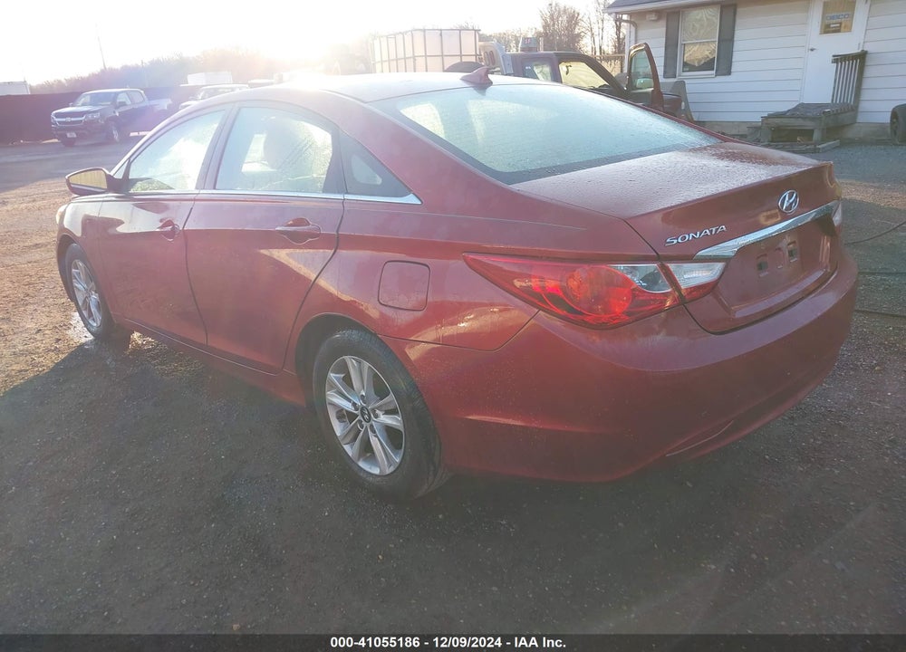 2013 HYUNDAI SONATA GLS VIN: 5NPEB4AC0DH616029