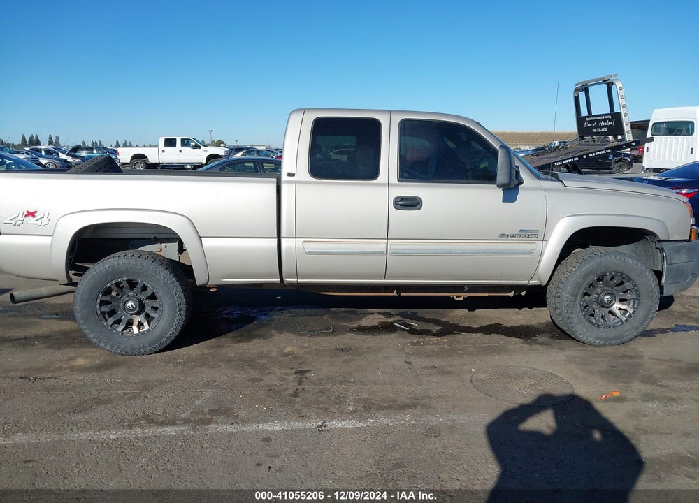 2007 CHEVROLET SILVERADO 2500HD CLASSIC LT1 VIN: 1GCHK29D47E153184