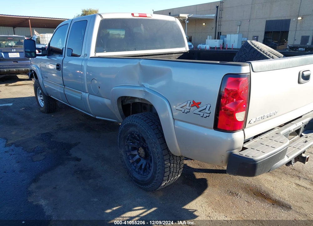 2007 CHEVROLET SILVERADO 2500HD CLASSIC LT1 VIN: 1GCHK29D47E153184