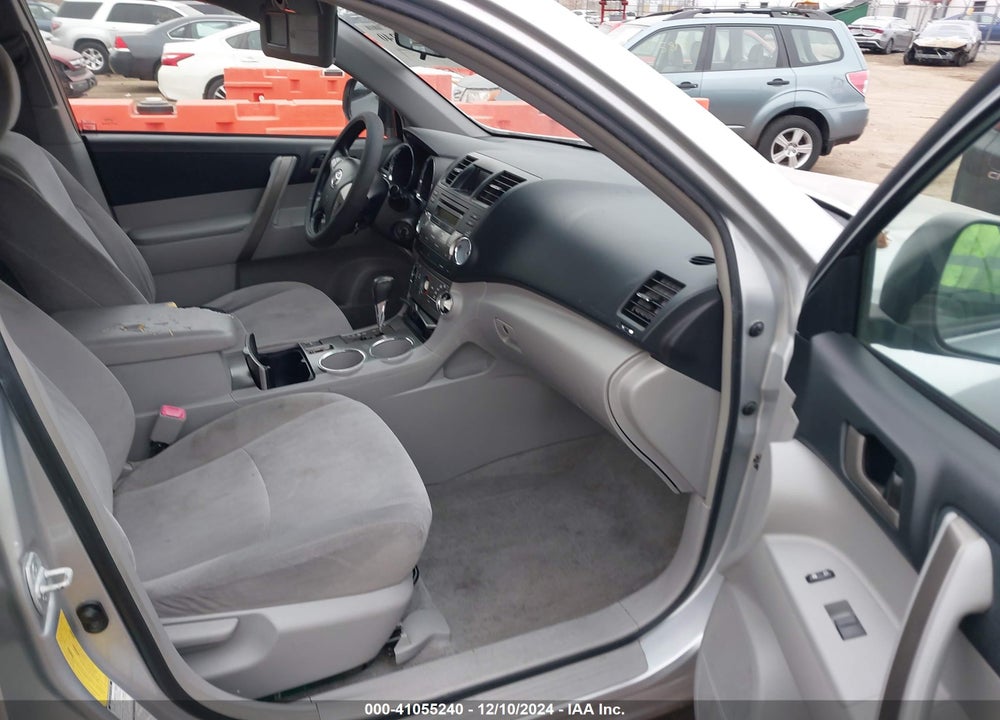 2008 TOYOTA HIGHLANDER SPORT VIN: JTEES43A682022835