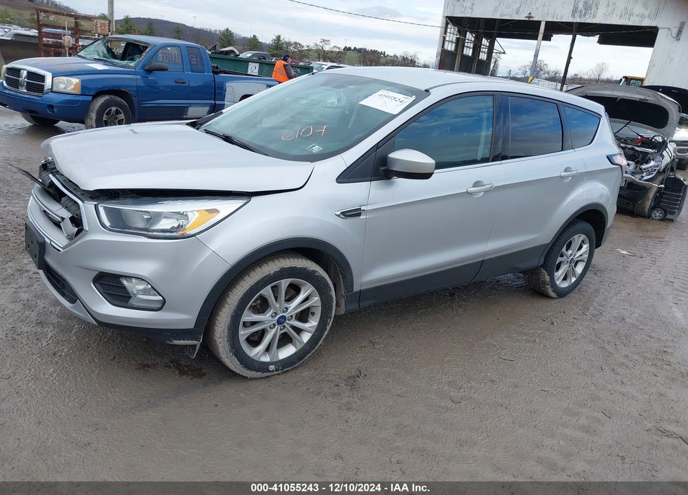 2017 FORD ESCAPE SE VIN: 1FMCU9GD1HUC06104