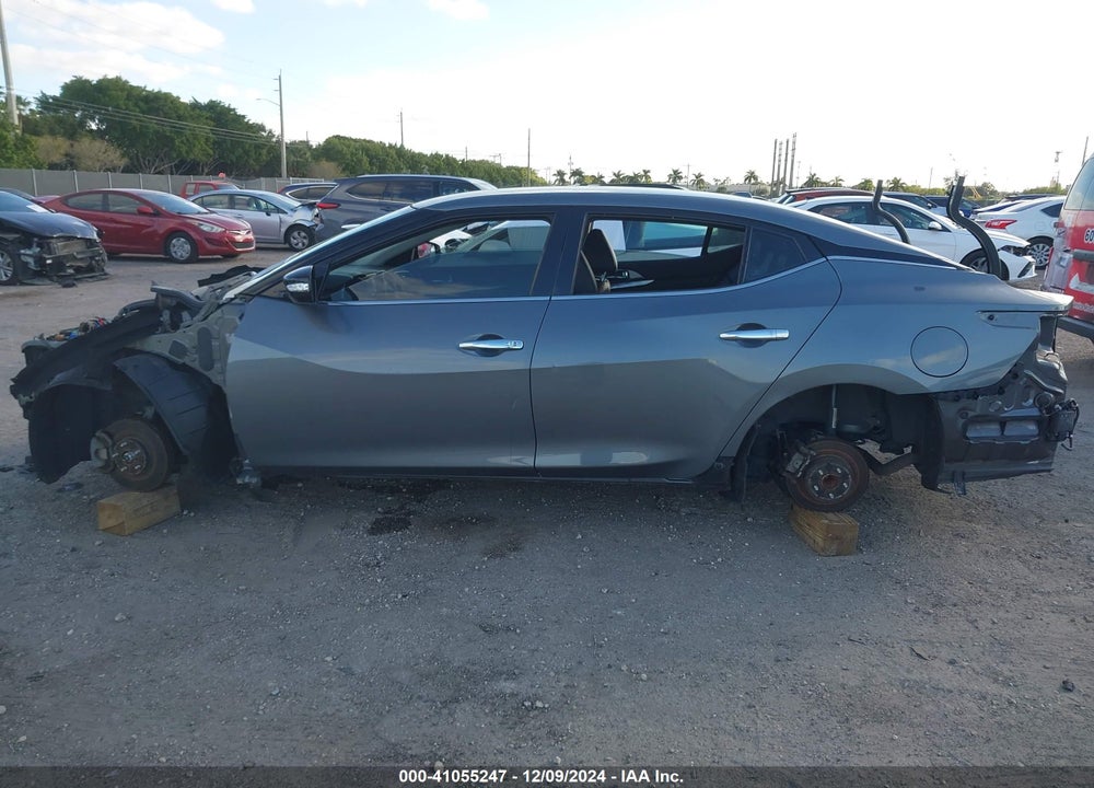 2019 NISSAN MAXIMA 3.5 SV VIN: 1N4AA6AV1KC360528