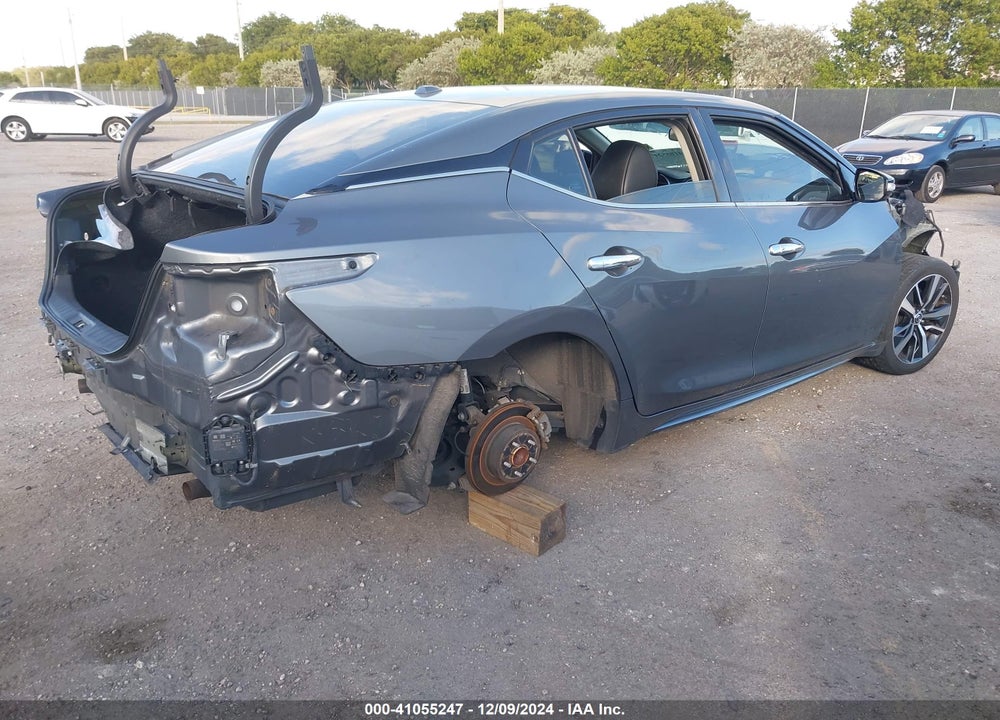 2019 NISSAN MAXIMA 3.5 SV VIN: 1N4AA6AV1KC360528