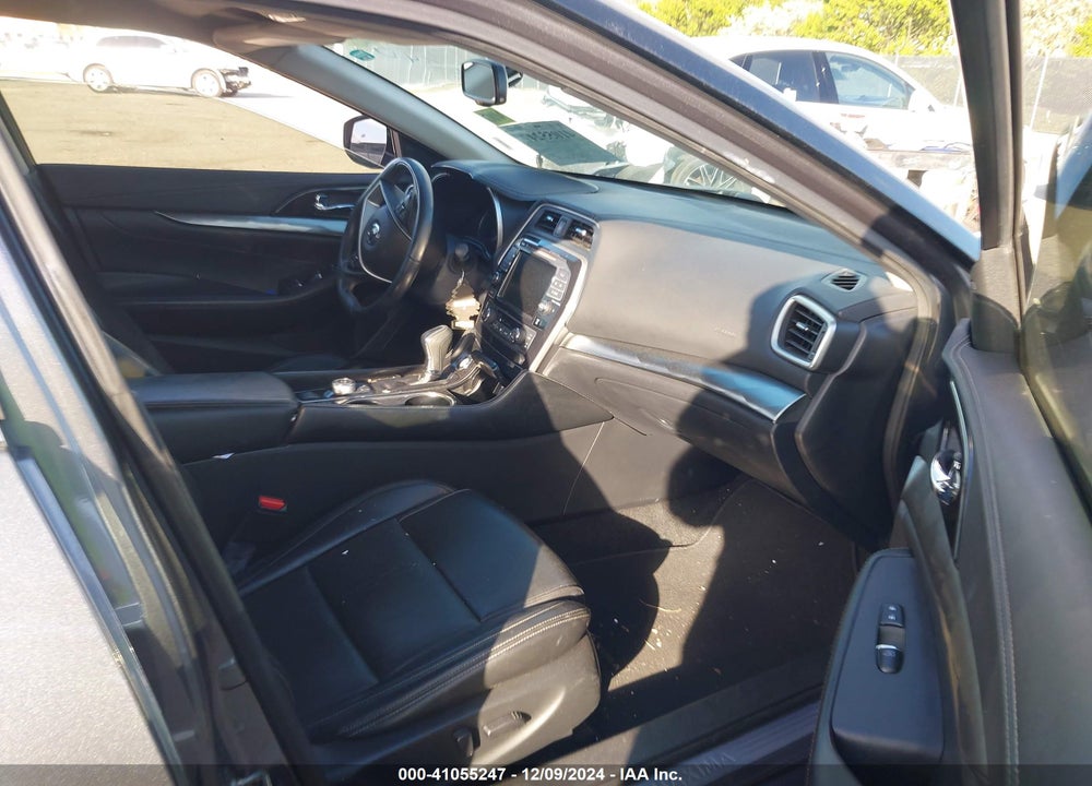 2019 NISSAN MAXIMA 3.5 SV VIN: 1N4AA6AV1KC360528