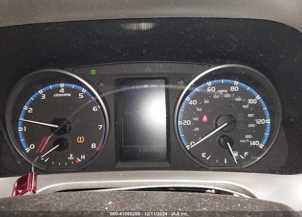 2017 TOYOTA RAV4 XLE VIN: 2T3RFREV8HW663726