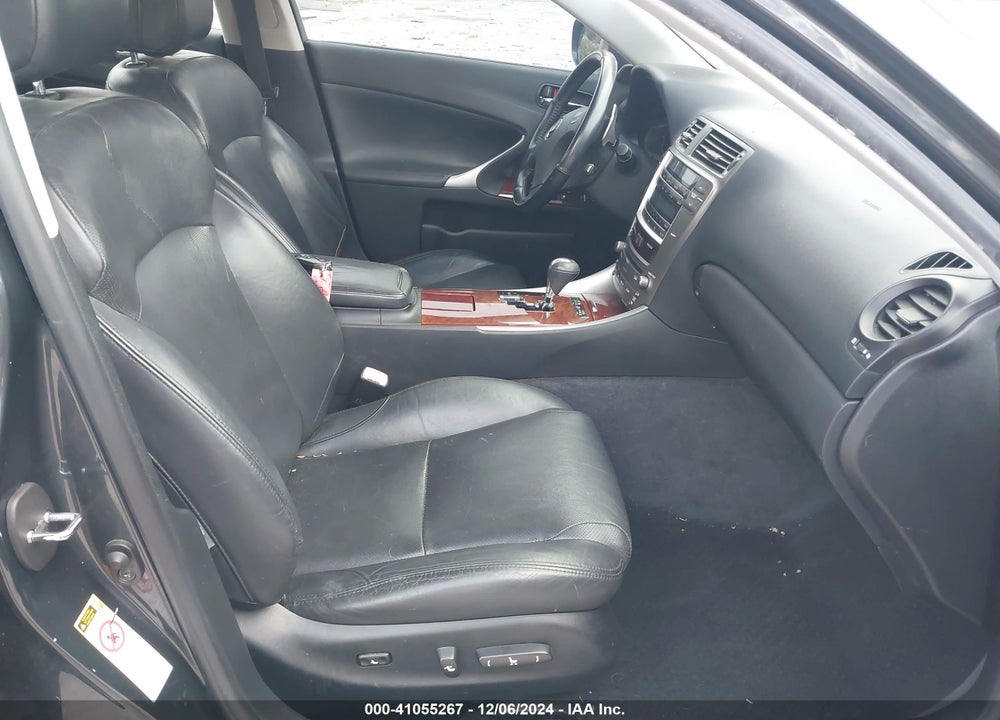 2007 LEXUS IS 250 VIN: JTHBK262X75041092