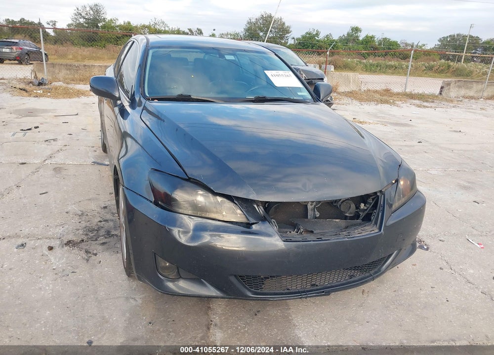 2007 LEXUS IS 250 VIN: JTHBK262X75041092