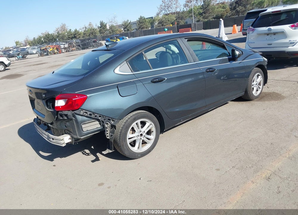 2017 CHEVROLET CRUZE LT AUTO VIN: 1G1BE5SM7H7263217