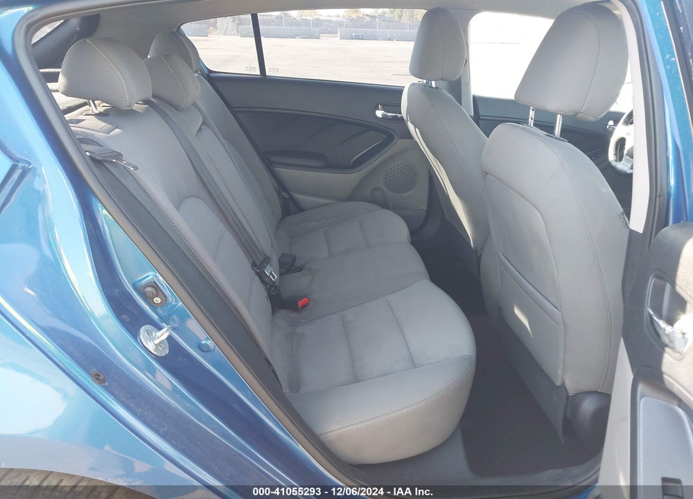 2015 KIA FORTE EX VIN: KNAFX5A84F5311575