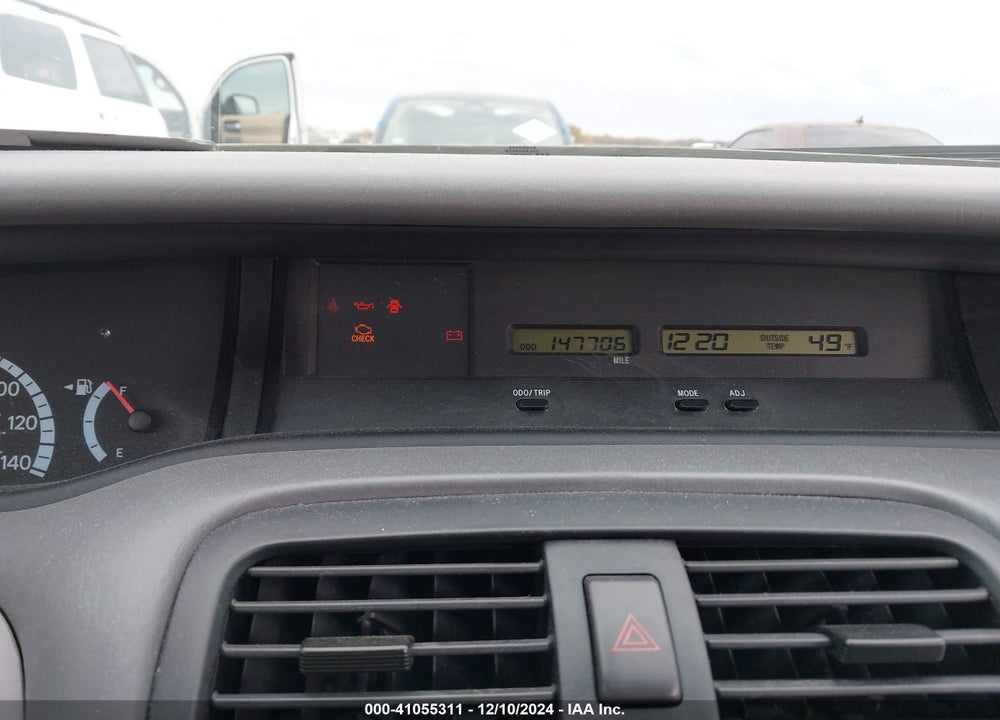 2000 TOYOTA AVALON XL VIN: 4T1BF28B6YU036218