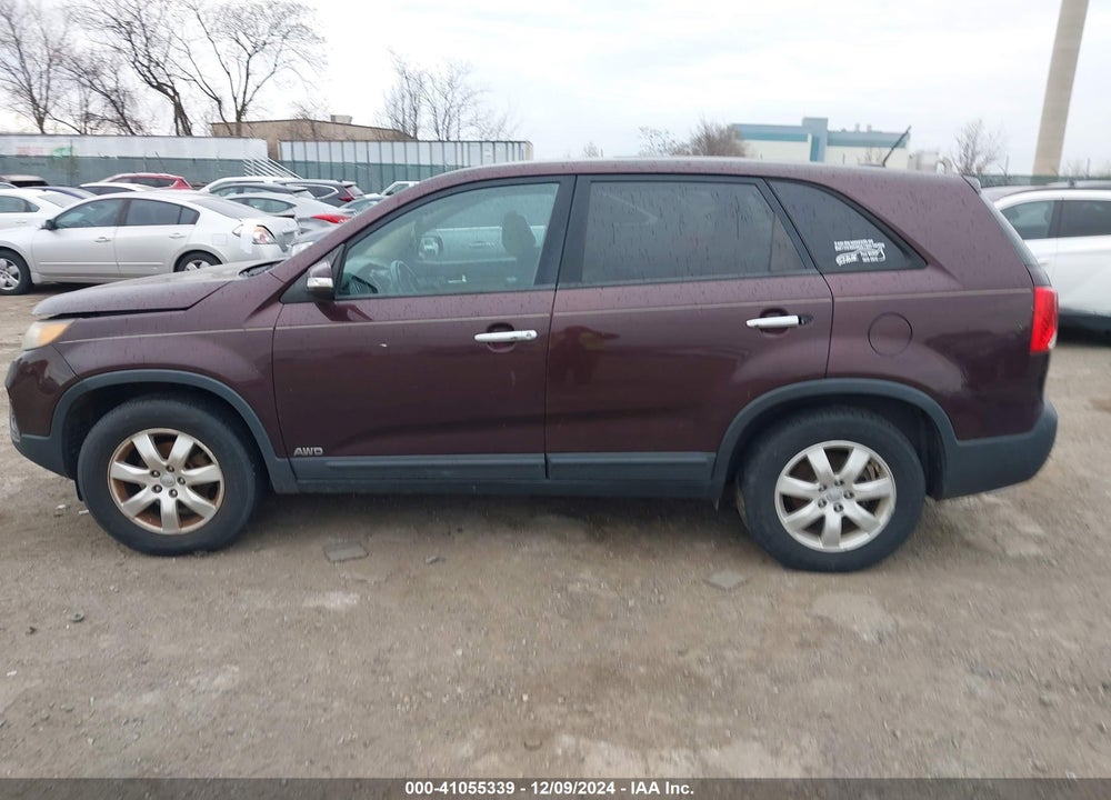 2012 KIA SORENTO LX VIN: 5XYKTDA67CG230370