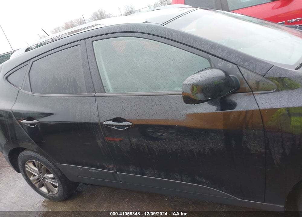 2015 HYUNDAI TUCSON SE VIN: KM8JU3AG4FU989889