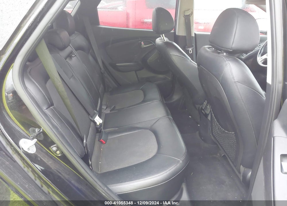 2015 HYUNDAI TUCSON SE VIN: KM8JU3AG4FU989889