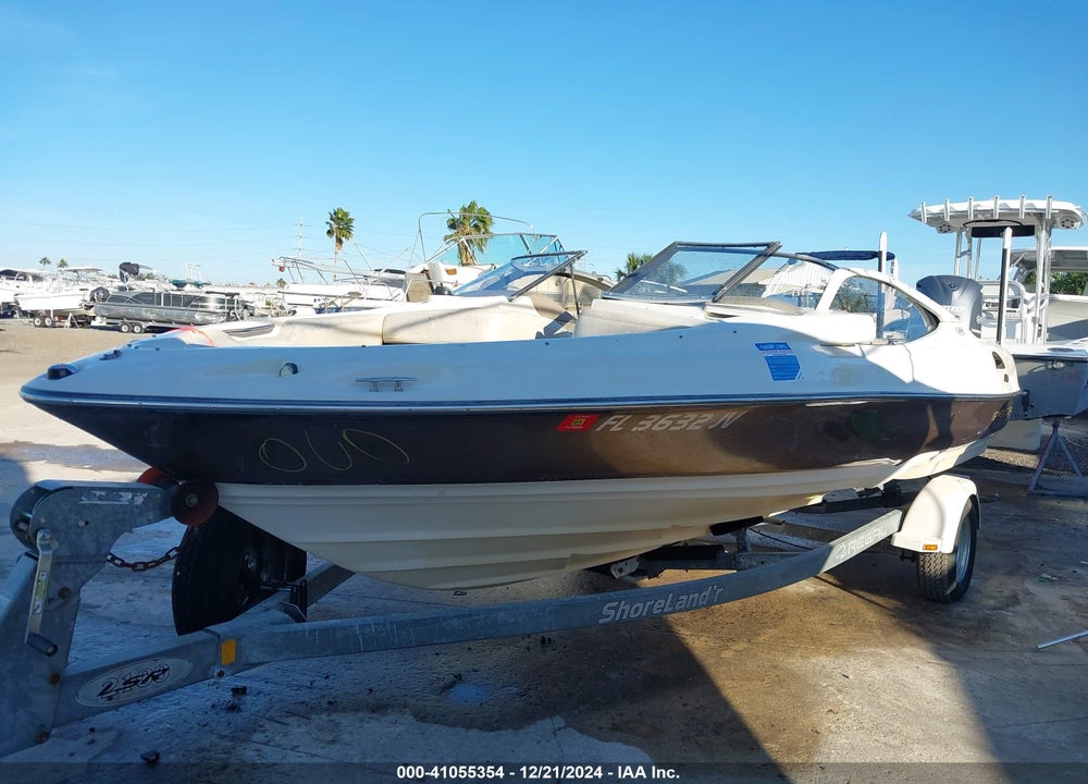 1998 REGAL BOAT VIN: RGMFB359J798
