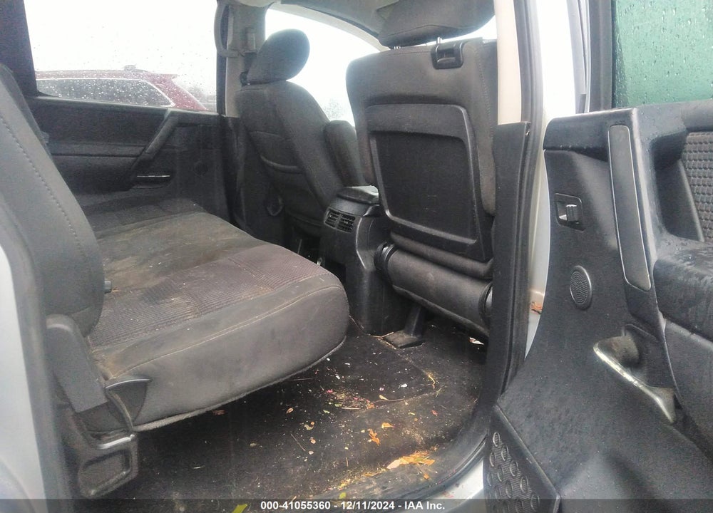 2010 NISSAN TITAN SE VIN: 1N6AA0EC7AN311172