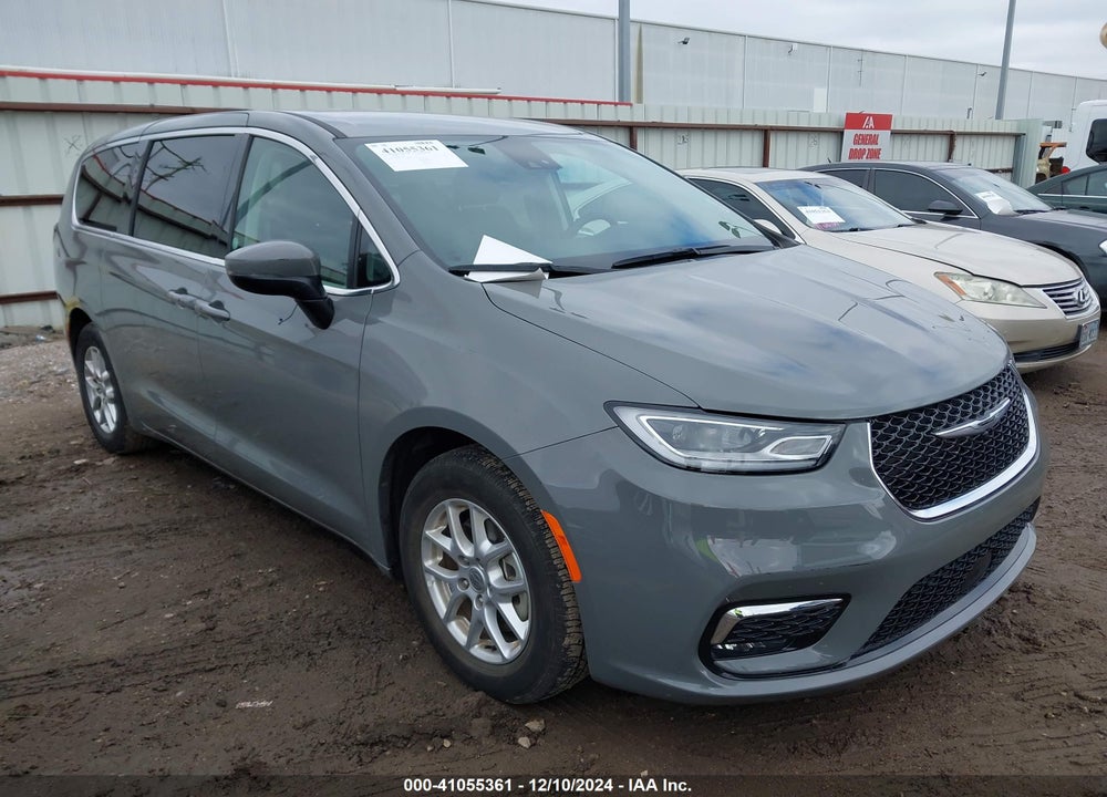 2023 CHRYSLER PACIFICA TOURING L VIN: 2C4RC1BG4PR551918