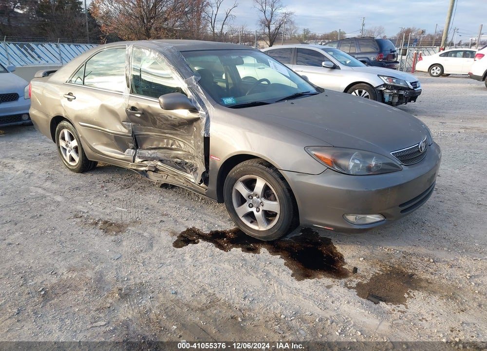 2002 TOYOTA CAMRY SE VIN: 4T1BE32KX2U606357