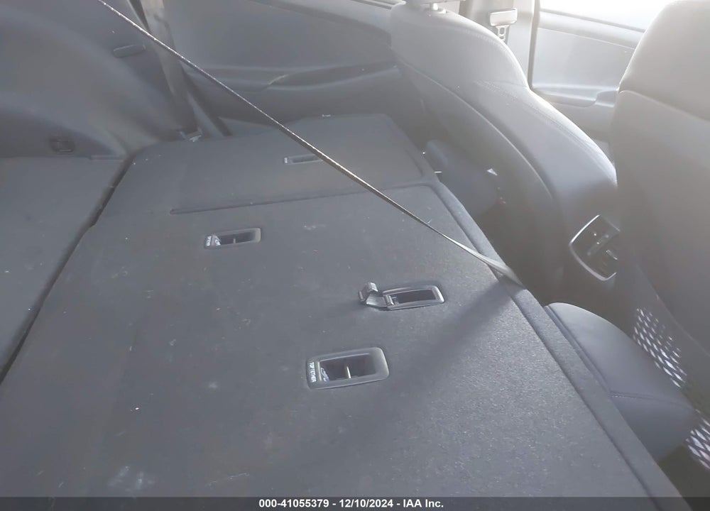 2019 HYUNDAI TUCSON SPORT VIN: KM8J33AL3KU033300