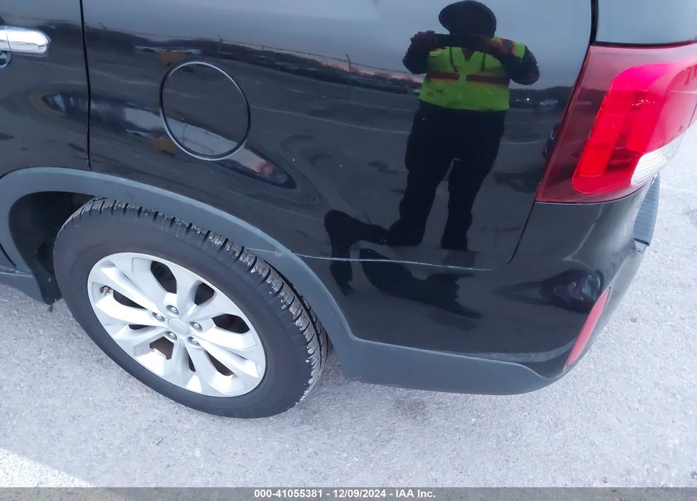 2014 KIA SORENTO EX V6 VIN: 5XYKU4A78EG459570