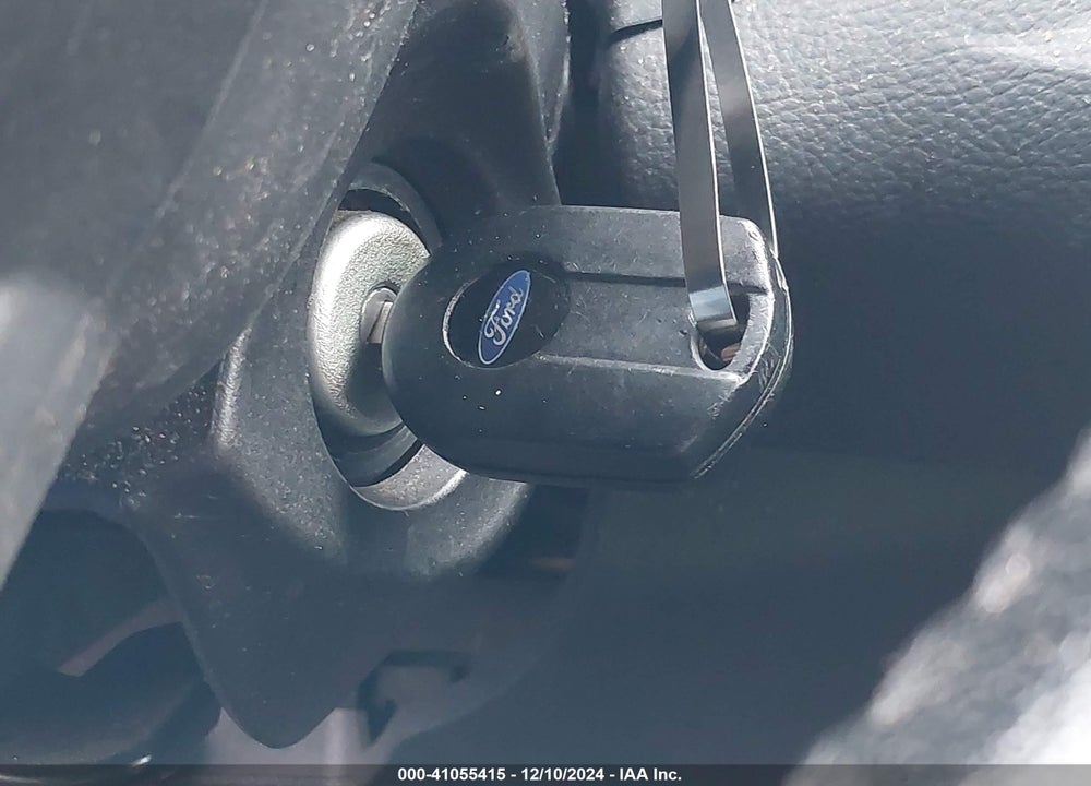 2015 FORD FOCUS SE VIN: 1FADP3K2XFL277703