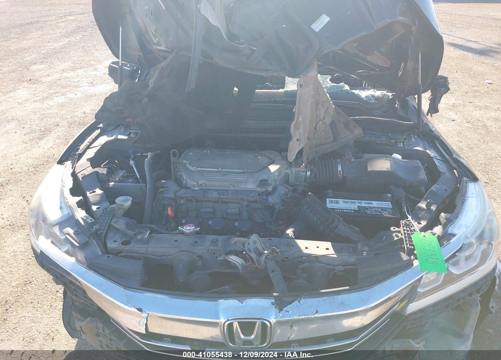 2017 HONDA ACCORD VIN: 1HGCR3F87HA001543