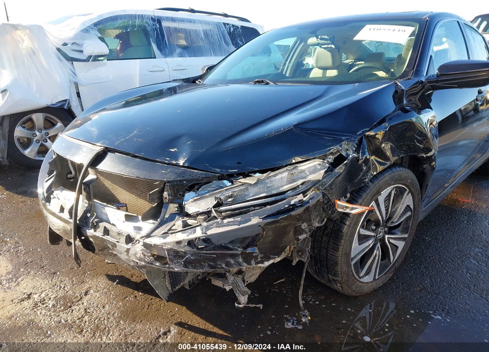 2017 HONDA CIVIC VIN: 19XFC1F31HE006899