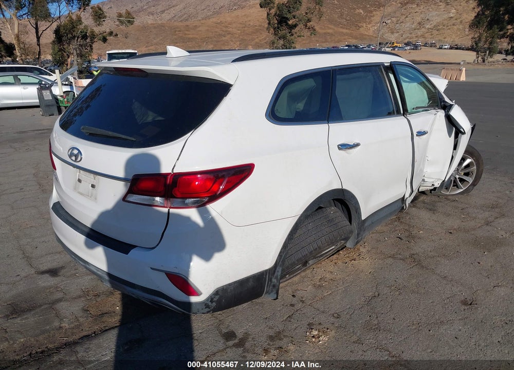 2018 HYUNDAI SANTA FE VIN: KM8SM4HF0JU283115