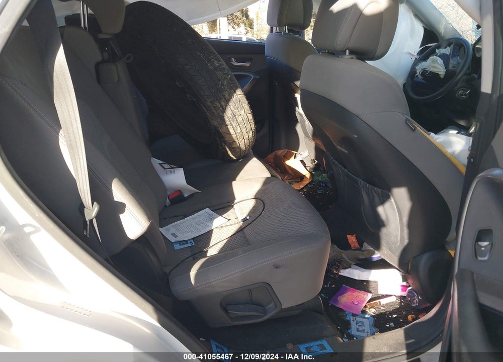 2018 HYUNDAI SANTA FE VIN: KM8SM4HF0JU283115