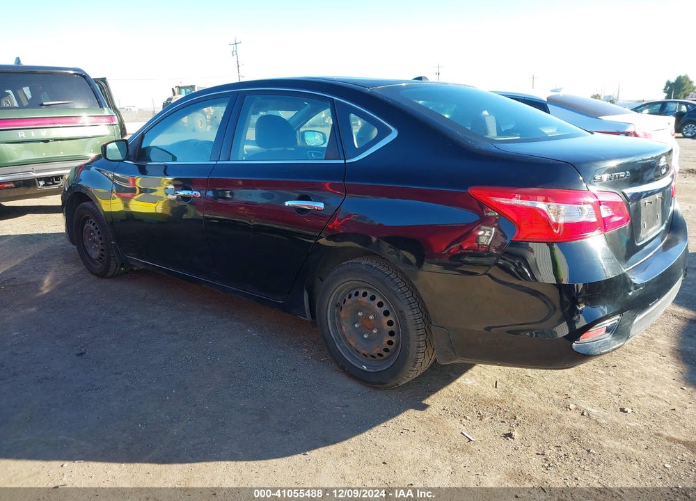 2017 NISSAN SENTRA SV VIN: 3N1AB7AP3HY234186