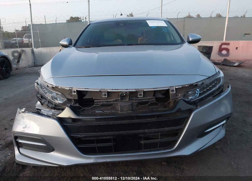 2019 HONDA ACCORD VIN: 1HGCV3F14KA003921