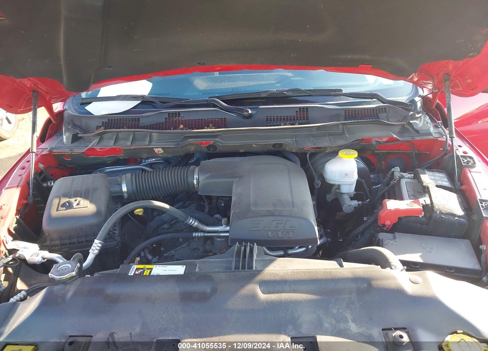 2022 RAM 1500 CLASSIC SLT 4X2 5'7 BOX VIN: 1C6RR6LG4NS169692